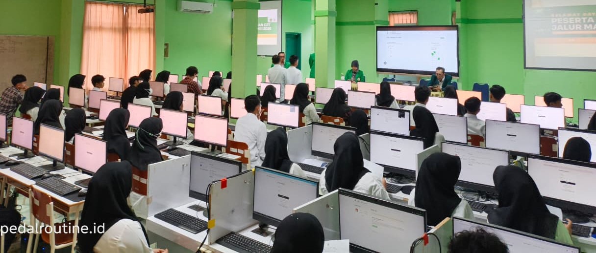 Calon Mahasiswa Baru PMB Jalur Mandiri IAIN Bone Ikuti Ujian CBT 